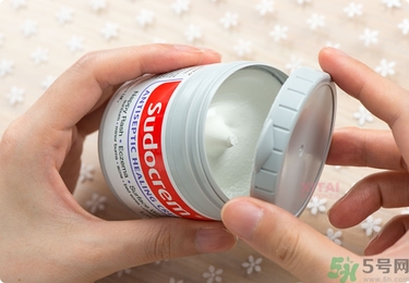 Sudocrem屁屁霜怎么用？sudocrem屁屁霜初生寶寶能用嗎？