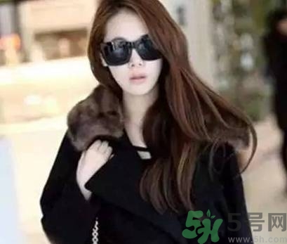 皮膚不白的人染什么顏色的頭發(fā)？頭發(fā)顏色怎么選擇？