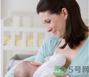 母乳喂養(yǎng)多久喂一次？母乳喂養(yǎng)注意事項