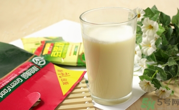 豆?jié){粉有營養(yǎng)嗎？豆?jié){粉結(jié)塊還能喝嗎？