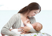 母乳喂養(yǎng)多久喂一次？母乳喂養(yǎng)注意事項