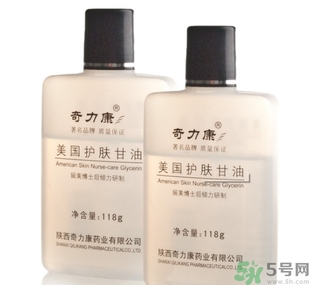 甘油可以直接擦臉嗎？甘油可以涂在臉上嗎？