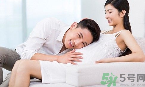 胎動(dòng)的信號(hào)是什么？胎動(dòng)的時(shí)間都一樣嗎？