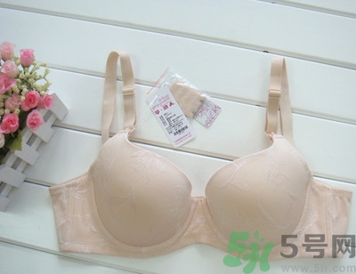 哺乳文胸帶鋼圈的好還是不帶好？哺乳內(nèi)衣怎么洗