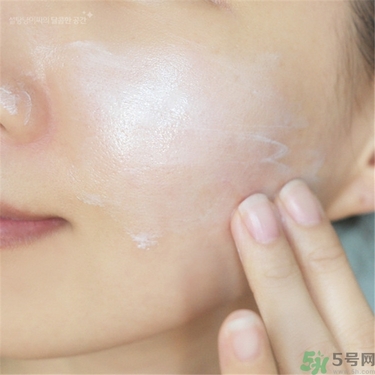 芭妮蘭夢(mèng)幻婚禮素顏霜怎么用？芭妮蘭素顏霜使用方法