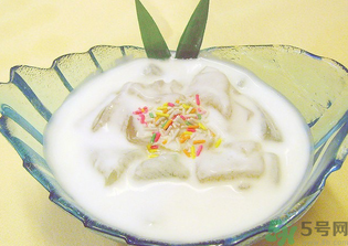 柿子和酸奶能一起吃嗎？柿子和酸奶能一起吃會(huì)中毒嗎？