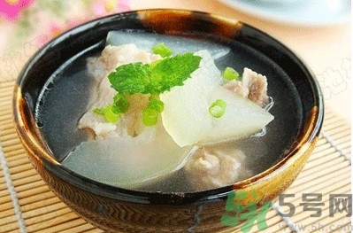 入秋喝什么湯最好？秋季養(yǎng)生湯有哪些？