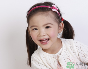 小孩能吃柿子嗎？小孩吃柿子好不好？