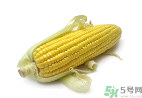 玉米沒煮熟能吃嗎？沒煮熟的玉米能吃嗎？
