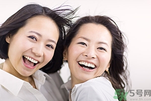 掉頭發(fā)用什么洗發(fā)水最好？掉頭發(fā)用什么洗發(fā)水好？