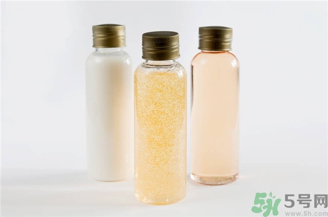 甘油直接擦臉好嗎？甘油可以直接涂臉上嗎？