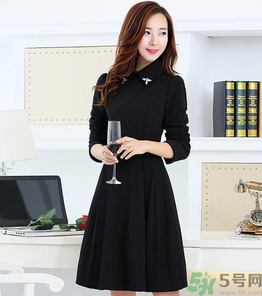 十月份可以穿裙子嗎？十月份穿什么衣服合適？