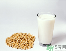 新鮮黃豆可以打豆?jié){嗎？新鮮黃豆打豆?jié){好嗎？