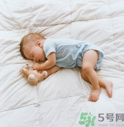 秋季幼兒如何預(yù)防感冒？秋季幼兒感冒怎么辦？