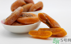 柿餅不能和什么一起吃？柿餅不能和什么同食？