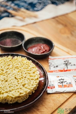辛拉面是哪個(gè)國家的？辛拉面怎么煮好吃？