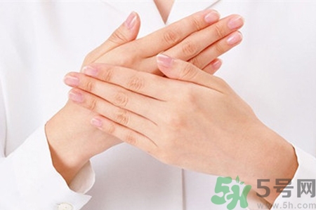 擦護(hù)手霜能預(yù)防凍瘡嗎？手長(zhǎng)凍瘡擦什么護(hù)手霜比較好？