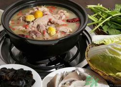 老母雞湯回奶嗎？吃老母雞會(huì)回奶嗎？