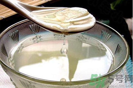 寶寶咳嗽喝大蒜水有用嗎？小孩咳嗽能喝大蒜水嗎？