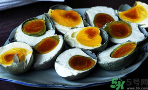 煮熟的咸鴨蛋可以放多少天？煮熟的咸鴨蛋會(huì)壞嗎？