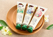 百雀羚三生花護(hù)手霜多少錢?百雀羚三生花護(hù)手霜價格