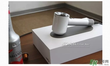dyson吹風(fēng)機好用嗎？dyson戴森吹風(fēng)機評測