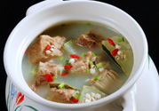 排骨可以和什么一起燉湯？排骨和什么一起燉好吃？
