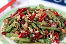 干煸豆角怎么做好吃？干煸豆角的做法