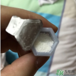 洗顏粉是什么？洗顏粉和洗面奶的區(qū)別