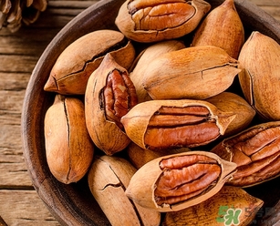 碧根果可以多吃嗎?碧根果吃多了會(huì)怎樣？