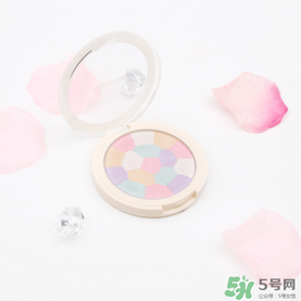 得鮮粉餅怎么樣？the saem修容粉好用嗎？