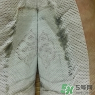 足貼怎么貼？足貼貼在腳底什么位置示意圖