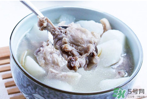 鴨肉可以和白蘿卜一起煮嗎？鴨肉和蘿卜可以一起吃嗎？