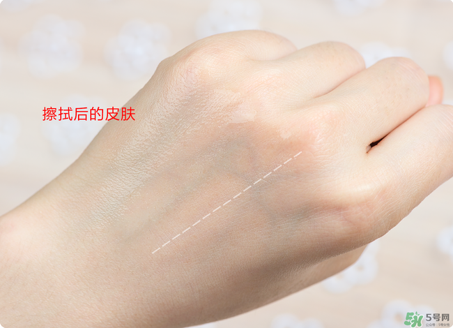 伊詩露櫻桃爽膚水怎么樣？esthe dew櫻桃水好用嗎？