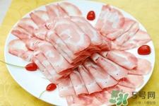 羊肉和螃蟹能一起吃嗎？羊肉不能和什么食物一起吃？