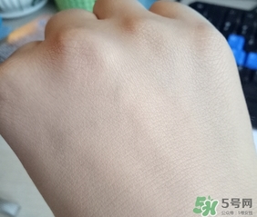 藍(lán)色之戀蝸牛bb霜多少錢?藍(lán)色之戀蝸牛bb霜價格