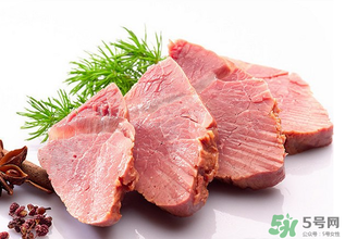 吃完牛肉可以喝牛奶嗎？牛肉和牛奶可以一起吃嗎？