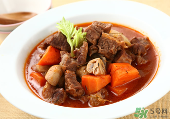 煮牛肉放什么調(diào)料？煮牛肉的正確方法