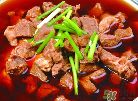 燉牛肉放什么容易爛？牛肉怎么燉好吃又爛？