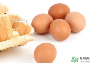 笨雞蛋和普通雞蛋營(yíng)養(yǎng)價(jià)值一樣嗎？笨雞蛋和普通雞蛋的區(qū)別