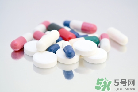 安眠藥和酒一起吃會死嗎？安眠藥和酒一起吃會中毒嗎？