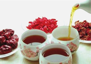 女人血?dú)獠蛔阍趺凑{(diào)理？氣血不足最有效的三個(gè)妙招