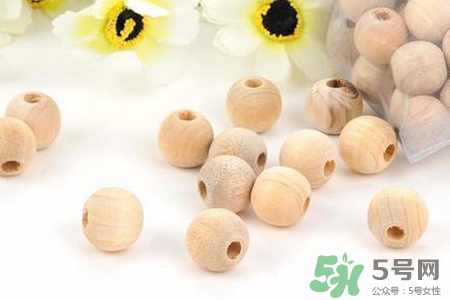 樟腦丸對(duì)蟑螂有用嗎？祛除蟑螂的小妙招