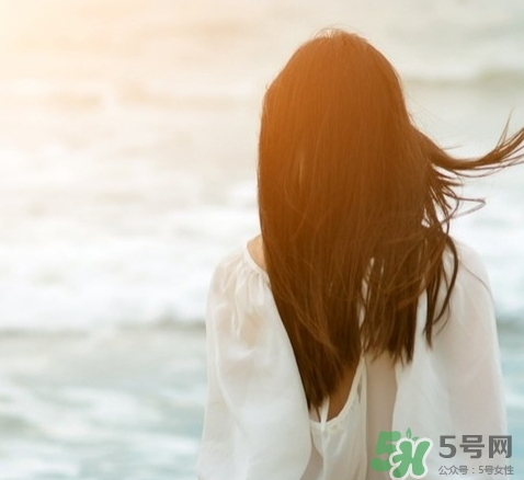 有頸紋怎么辦？頸紋怎么消除？