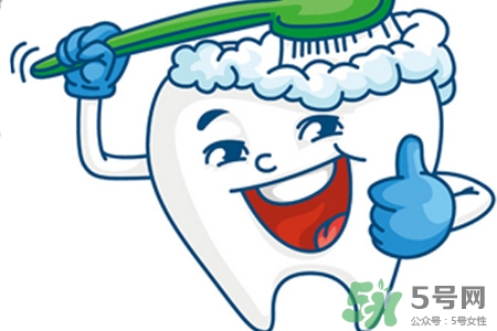 坐月子刷牙怎么辦？坐月子可以用漱口水嗎？