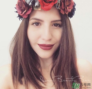 梅子色口紅適合黃皮嗎？梅子色口紅適合什么膚色什么人？