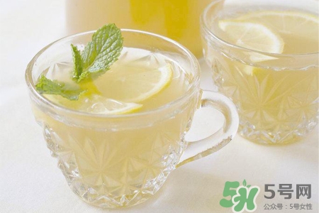 冬天可以喝檸檬水嗎？冬天喝檸檬水好嗎？