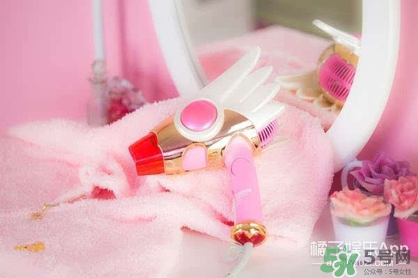 魔卡少女櫻魔杖吹風(fēng)機(jī)多少錢？魔卡少女櫻吹風(fēng)機(jī)哪里買？