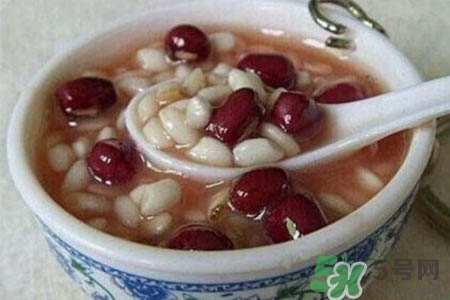 冬天可以喝紅豆薏米粥嗎？冬天喝紅豆薏米粥好嗎？