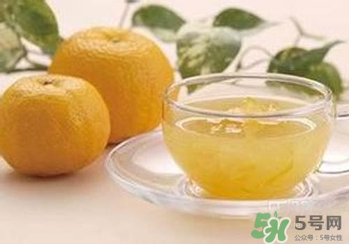 懷孕可以喝蜂蜜柚子茶嗎？蜂蜜柚子茶孕婦可以喝嗎？